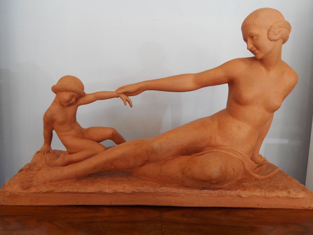 Marcel Bouraine, 1886/1948, Art déco, terre cuite, femme et l'enfant, signé à l'arrière sur le socle, dimension longueur 53/21, hauteur 35 à vue